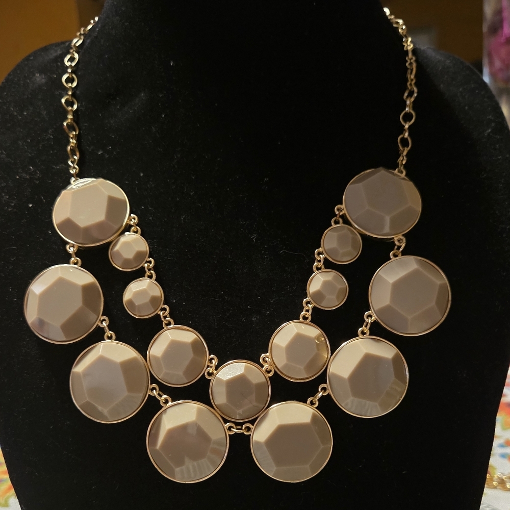 🚨2 For $25🚨Kate Spade Gold & Taupe Statement Necklace 24" Length 2"